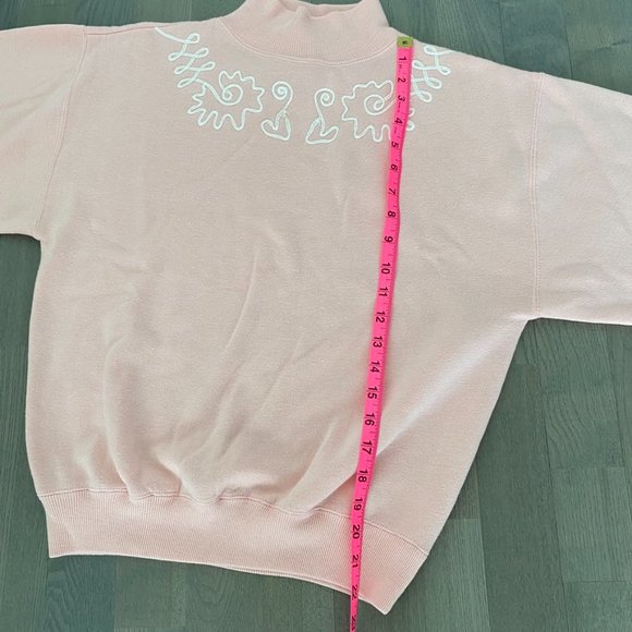 Vintage bubblegum pink mockneck sweater - Picture 2 of 6